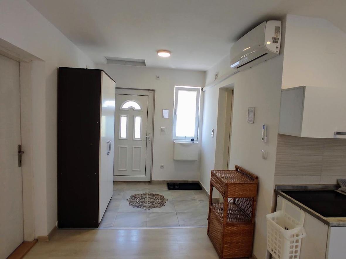 A1 - Airport Belgrade Apartment Extérieur photo