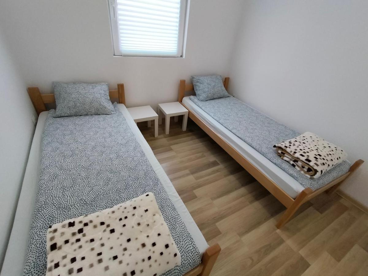 A1 - Airport Belgrade Apartment Extérieur photo