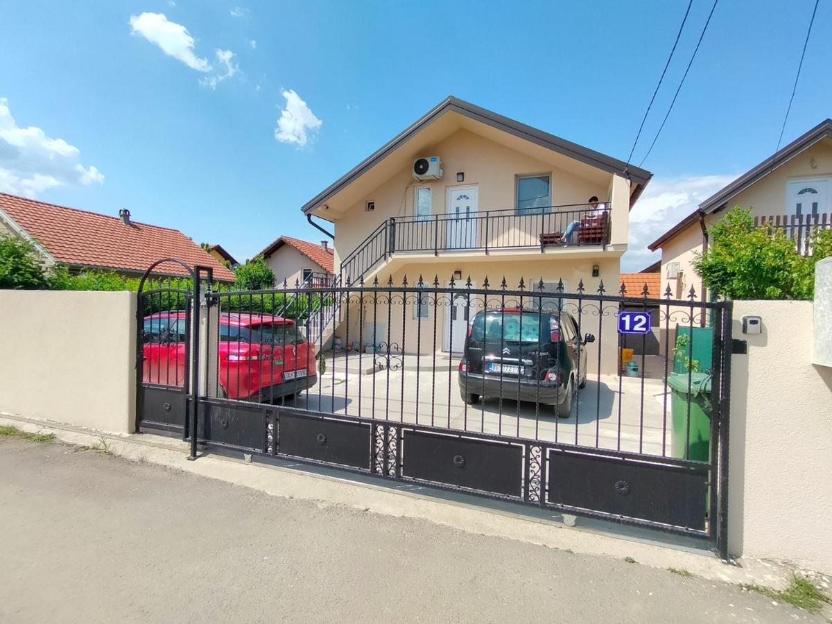 A1 - Airport Belgrade Apartment Extérieur photo